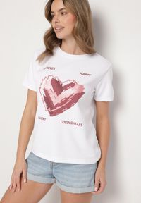 Born2be - Biały T-shirt z Ozdobnym Nadrukiem Palithiela. Okazja: na co dzień. Kolor: biały. Materiał: jeans. Wzór: nadruk. Styl: klasyczny, casual
