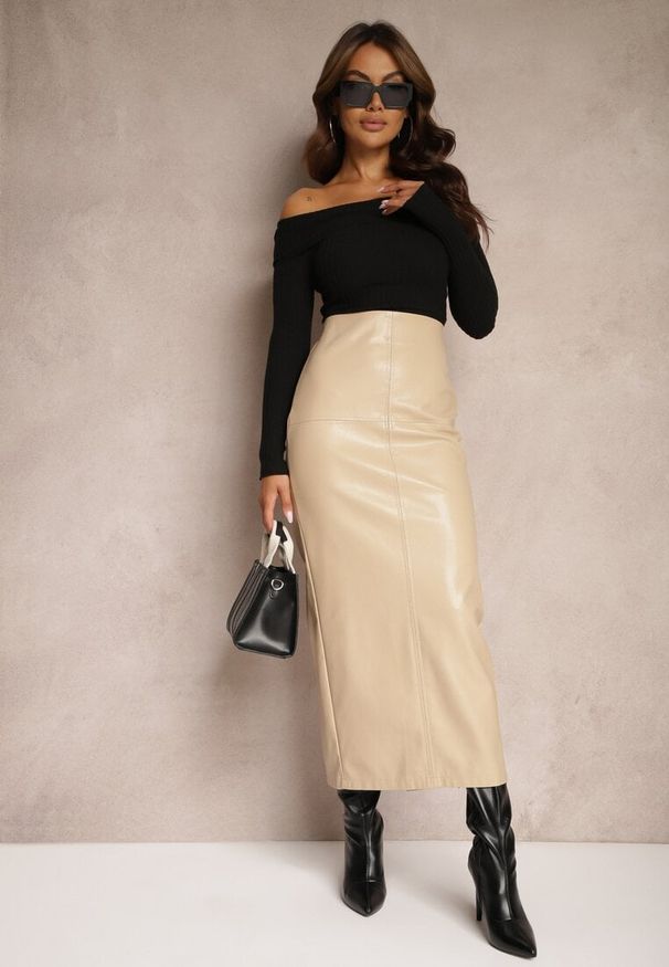 Renee - Beżowa Spódnica o Ołówkowym Kroju High Waist z Imitacji Skóry z Rozcięciem z Tyłu Eviauras. Okazja: na spotkanie biznesowe. Stan: podwyższony. Kolor: beżowy. Materiał: skóra. Styl: elegancki, biznesowy