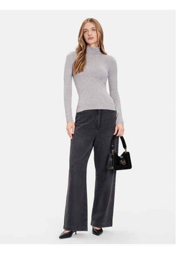 Guess Golf W4BP14 KCGM2 Szary Slim Fit. Typ kołnierza: golf. Kolor: szary. Materiał: syntetyk