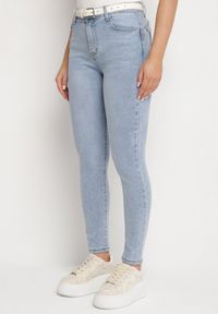 Born2be - Niebieskie Jeansy o Kroju Skinny z Efektem Push Up Taneloria. Okazja: na co dzień. Kolor: niebieski. Styl: casual