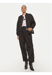 Karl Lagerfeld Jeans Kurtka bomber 240J1501 Czarny Relaxed Fit. Kolor: czarny. Materiał: syntetyk #8