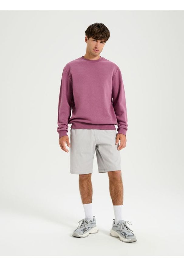 Sinsay - Szorty jogger - kremowy. Kolor: kremowy