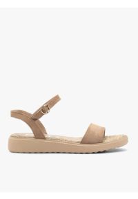 Ryłko - Beżowe sandały damskie. Okazja: na co dzień. Zapięcie: sprzączka. Kolor: beżowy. Materiał: skóra, welur. Styl: casual, street, klasyczny, elegancki #1