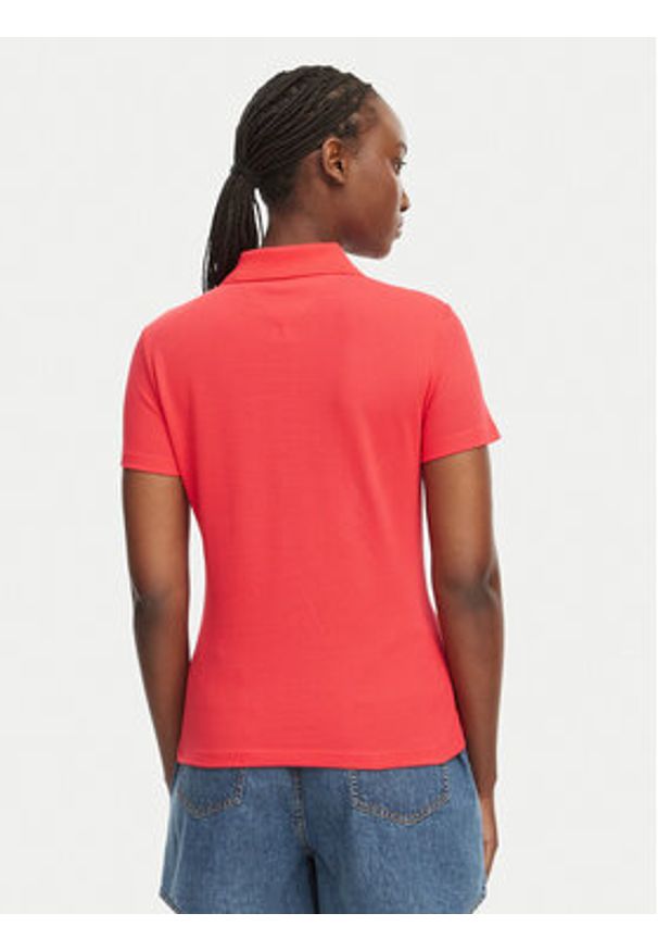 Tommy Jeans Polo Essential DW0DW20160 Czerwony Slim Fit. Typ kołnierza: polo. Kolor: czerwony. Materiał: bawełna