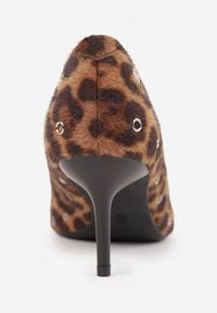 Born2be - Panterkowe Czółenka Vices na Szpilce ze Skórzaną Wkładką i Nitami Rilenna. Okazja: na spotkanie biznesowe. Materiał: skóra. Obcas: na szpilce. Styl: klasyczny, biznesowy, elegancki #6