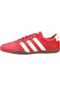 Adidas - Kapcie ADIDAS GRAND COURT LO Czerwony. Kolor: czerwony. Materiał: tkanina, skóra. Styl: sportowy
