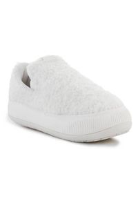 Buty do chodzenia damskie Puma Suede Mayu Slip-on Teddy W. Zapięcie: bez zapięcia. Kolor: biały, wielokolorowy. Materiał: materiał, syntetyk, tkanina. Szerokość cholewki: normalna. Model: Puma Suede. Sport: turystyka piesza