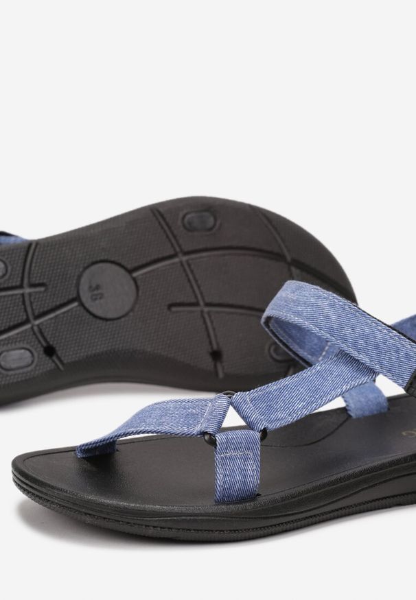Born2be - Niebieskie Sandały na Płaskiej Podeszwie z Rzepem Fistandil. Okazja: na co dzień. Kolor: niebieski. Obcas: na płaskiej podeszwie. Styl: casual