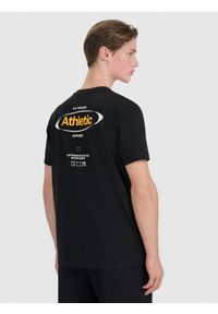 4f - 4F T-shirt regular z nadrukiem męski - czarny XXL. Okazja: na co dzień. Kolor: czarny. Materiał: jersey, materiał, bawełna. Długość rękawa: krótki rękaw. Długość: krótkie. Wzór: nadruk. Styl: klasyczny, sportowy, casual