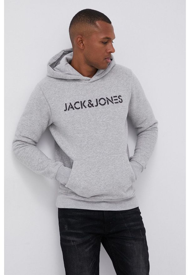 Jack & Jones Bluza męska kolor szary z kapturem gładka. Okazja: na co dzień. Typ kołnierza: kaptur. Kolor: szary. Materiał: dzianina. Wzór: gładki. Styl: casual