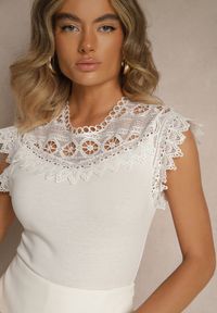Renee - Biały Bawełniany Top z Koronkowymi Wstawkami Lirumina. Okazja: na co dzień. Kolor: biały. Materiał: bawełna, koronka. Styl: elegancki, casual #5
