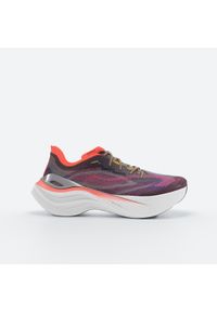 KIPRUN - Buty do biegania męskie Kiprun KD900.2. Kolor: czerwony, fioletowy, pomarańczowy, wielokolorowy. Sport: bieganie, fitness