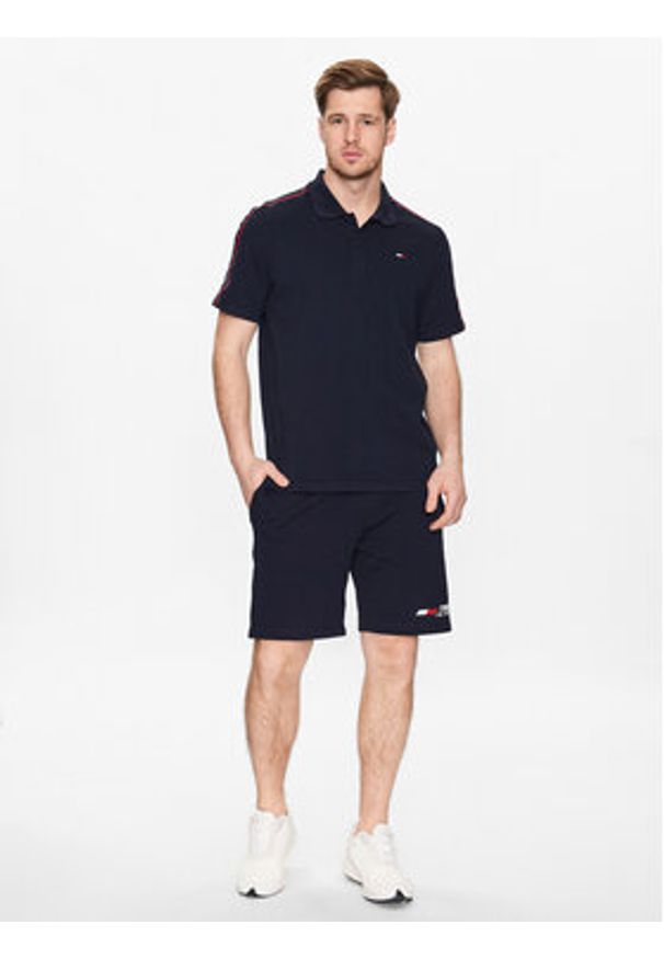 TOMMY HILFIGER - Tommy Hilfiger Polo Textured Tape MW0MW30713 Granatowy Slim Fit. Typ kołnierza: polo. Kolor: niebieski. Materiał: bawełna