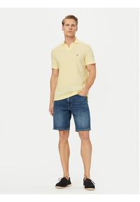 TOMMY HILFIGER - Tommy Hilfiger Polo Textured Oxford Pique MW0MW38482 Żółty jasny Regular Fit. Typ kołnierza: polo. Kolor: żółty. Materiał: bawełna #4