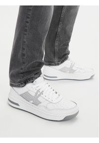 Under Armour Sneakersy UA Court 96 Suede 3028765 Biały. Kolor: biały. Materiał: skóra, zamsz #1