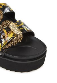 Versace Jeans Couture Klapki 78VA3SM1 Czarny. Kolor: czarny. Materiał: skóra #6