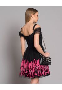 Pinko - PINKO - Sukienka z tiulem Chachacha. Kolor: czarny. Materiał: tiul. Długość rękawa: na ramiączkach. Wzór: haft, aplikacja. Typ sukienki: rozkloszowane. Styl: elegancki. Długość: mini #5