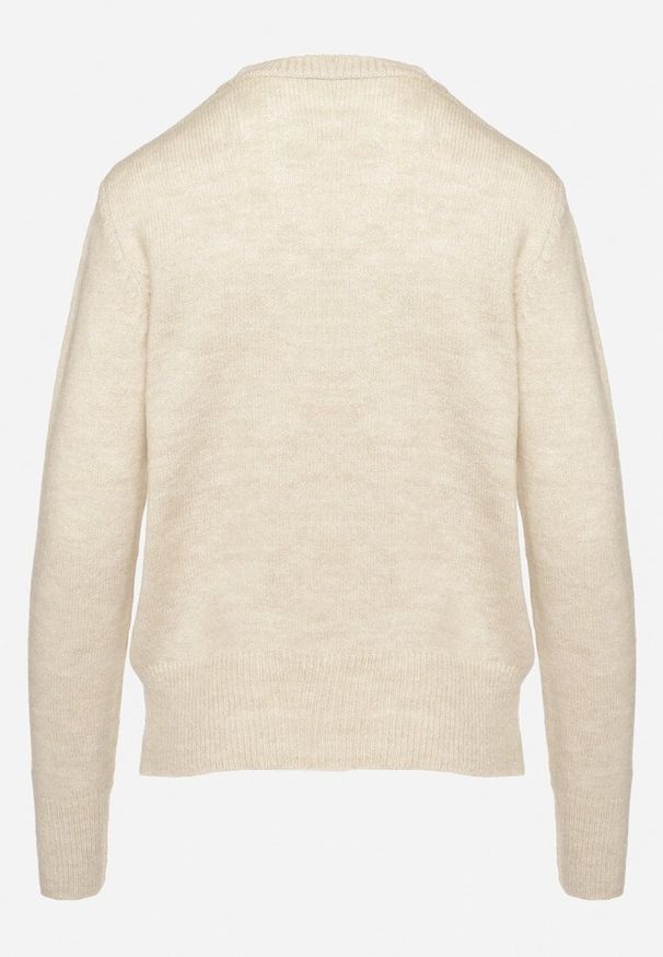 Born2be - Beżowy Sweter o Klasycznym Kroju Vitilia. Okazja: na co dzień, na spotkanie biznesowe, do pracy. Kolor: beżowy. Materiał: jeans. Długość rękawa: długi rękaw. Długość: długie. Wzór: aplikacja. Styl: klasyczny