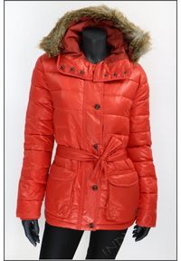 Lee - DAMSKA KURTKA ZIMOWA LEE PUFFER JACKET LAVA RED L56TWSAF $. Materiał: puch. Sezon: zima. Styl: elegancki