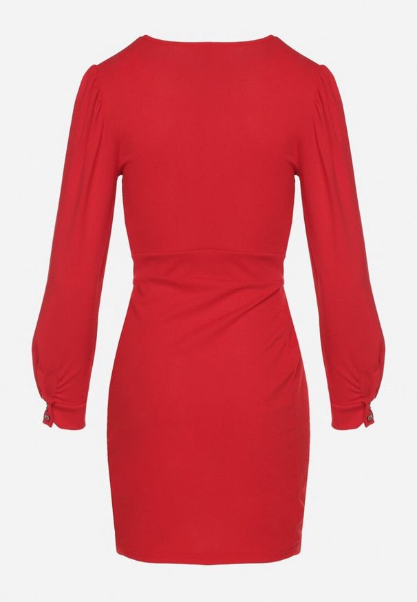 Born2be - Czerwona Sukienka z Marszczeniem i Bufiastymi Rękawami Redenia. Kolor: czerwony. Styl: klasyczny, elegancki