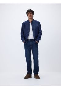 Reserved - Jeansy straight fit - granatowy. Kolor: niebieski