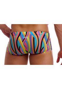 FUNKY TRUNKS - Kąpielówki Funky Trunks Curl Curl - trunki męskie. Kolor: wielokolorowy