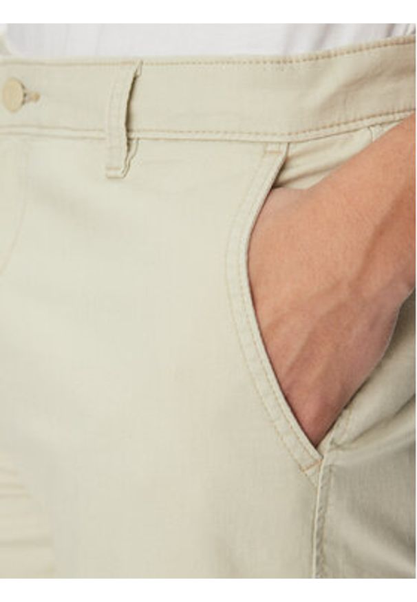 Levi's® Szorty materiałowe XX 17202-0081 Khaki Regular Fit. Kolor: brązowy. Materiał: bawełna