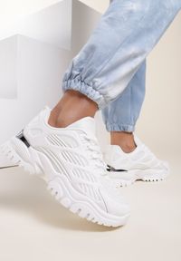 Renee - Białe Sneakersy Olelaira. Kolor: biały. Materiał: materiał #6