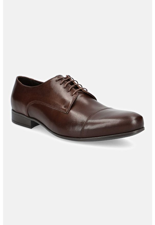 Lancerto - Buty Ciemnobrązowe Dunbar. Okazja: na co dzień. Nosek buta: otwarty. Kolor: brązowy. Materiał: materiał, skóra. Szerokość cholewki: normalna. Styl: elegancki, casual