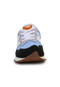 Buty do chodzenia dla dzieci New Balance 237. Zapięcie: sznurówki. Kolor: niebieski. Materiał: materiał, syntetyk. Szerokość cholewki: normalna. Sport: turystyka piesza