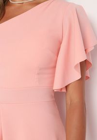 Born2be - Różowa Koktajlowa Sukienka Asymetryczna na Jedno Ramię z Falbankami Vimilora. Typ kołnierza: kołnierz z falbankami. Kolor: różowy. Materiał: materiał. Typ sukienki: asymetryczne. Styl: wizytowy #7