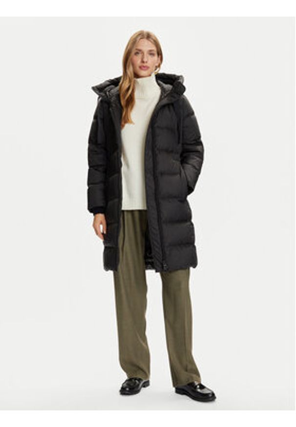 Marc O'Polo Kurtka puchowa 509 0329 71095 Czarny Regular Fit. Typ kołnierza: polo. Kolor: czarny. Materiał: syntetyk. Sezon: zima