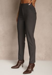Renee - Ciemnoszare Spodnie z Kantem i Imitacją Kieszeni Rearie. Okazja: na co dzień. Kolekcja: plus size. Kolor: szary. Styl: elegancki, casual #4