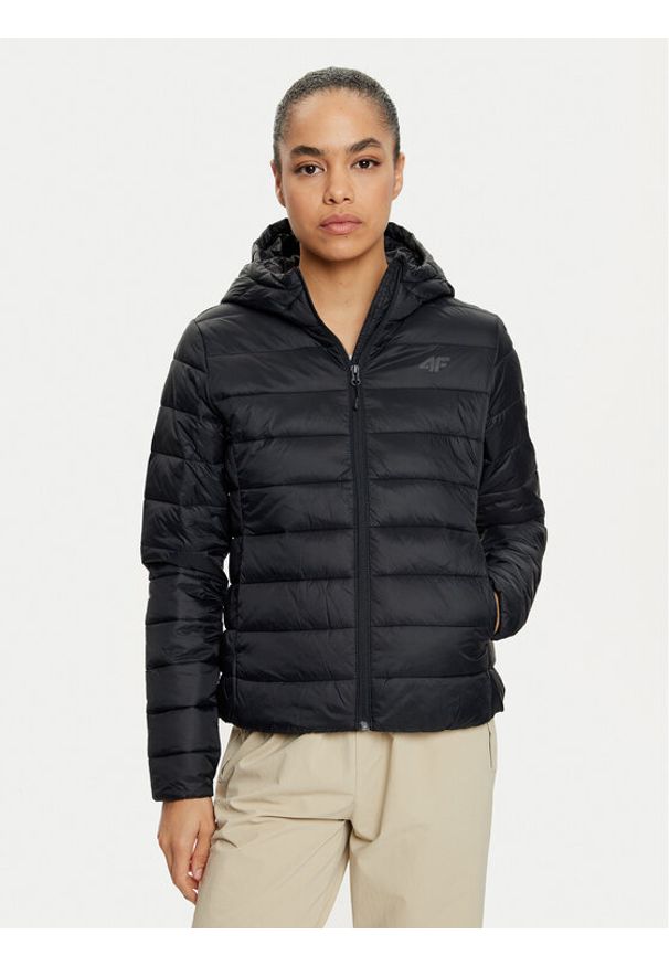 4f - 4F Kurtka zimowa 4FWAW24TDJAF468 Czarny Slim Fit. Kolor: czarny. Materiał: syntetyk. Sezon: zima