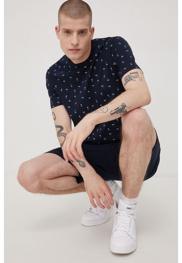 Tom Tailor t-shirt bawełniany kolor granatowy z nadrukiem. Kolor: niebieski. Materiał: bawełna. Wzór: nadruk