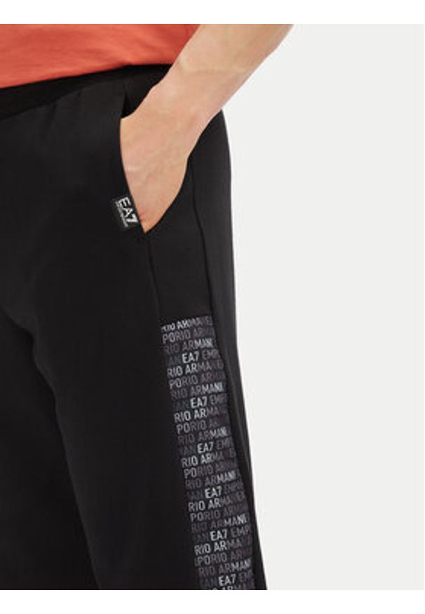 EA7 Emporio Armani Spodnie dresowe 7M000216 AF12660 UC001 Czarny Regular Fit. Kolor: czarny. Materiał: syntetyk