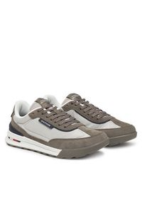 TOMMY HILFIGER - Tommy Hilfiger Sneakersy Retro Runner Nylon Mix FM0FM05523 Beżowy. Kolor: beżowy. Materiał: zamsz, skóra #6