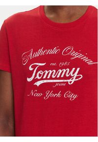 Tommy Jeans T-Shirt Essential DW0DW21404 Czerwony Regular Fit. Kolor: czerwony. Materiał: bawełna #4