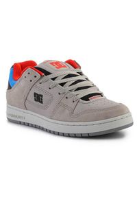 DC Shoes - Buty do chodzenia męskie DC Manteca Se. Zapięcie: sznurówki. Kolor: brązowy. Materiał: materiał, skóra, syntetyk. Szerokość cholewki: normalna