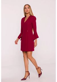MOE - Elegancka sukienka trapezowa mini bordowa. Kolor: czerwony, brązowy, niebieski. Typ sukienki: ołówkowe, trapezowe. Styl: elegancki. Długość: mini #1