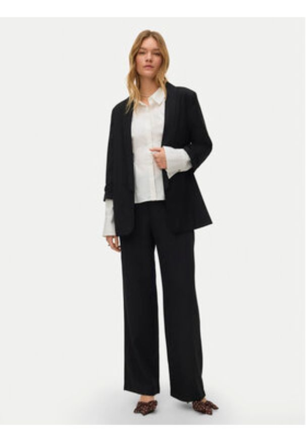 Vero Moda Marynarka Hailey 10346155 Czarny Regular Fit. Kolor: czarny. Materiał: syntetyk