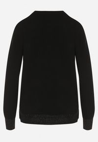 Born2be - Czarny Sweter z Guzikami z Boku Tusiana. Okazja: na co dzień. Kolor: czarny. Materiał: jeans. Styl: klasyczny, casual #6