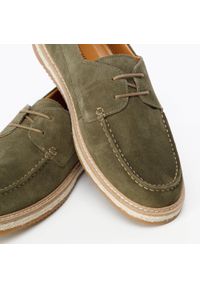 Wittchen - Męskie półbuty zamszowe na sznurkowej podeszwie zielone. Nosek buta: otwarty. Zapięcie: sznurówki. Kolor: zielony. Materiał: zamsz, skóra. Wzór: aplikacja. Styl: klasyczny, elegancki #9