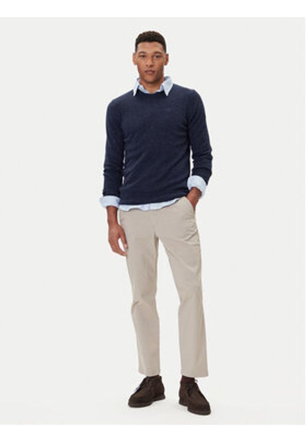 Barbour Sweter Essential Tisbury MKN0844GY12 Granatowy Regular Fit. Kolor: niebieski. Materiał: wełna