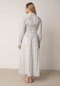 Born2be - Niebieski Komplet z Bawełny Kopertowa Wiązana Bluzka i Rozkloszowana Spódnica Alais. Kolor: niebieski. Materiał: bawełna #7