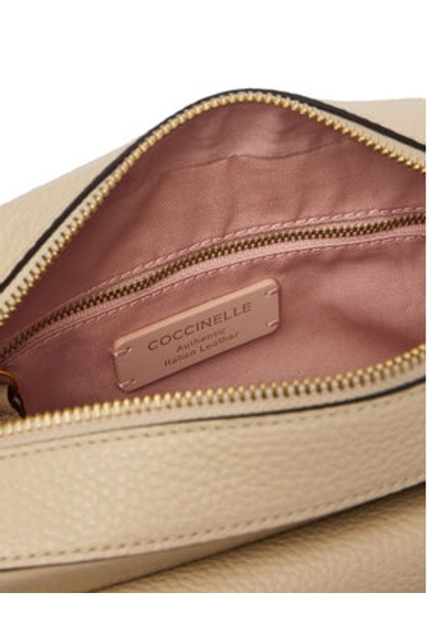 Coccinelle Torebka MF6 Coccinelle Beat Soft E1 MF6 15 02 01 Beżowy. Kolor: beżowy. Materiał: skórzane