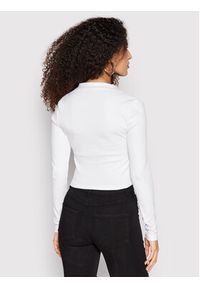 only - ONLY Bluzka Adrianna 15265050 Biały Regular Fit. Kolor: biały. Materiał: bawełna
