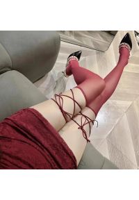 Intica - Gładkie pończochy z ozdobnym przeplataniem na uda Blanka. Kolor: czarny, czerwony, wielokolorowy. Materiał: materiał, skóra. Długość: krótkie. Wzór: gładki #2