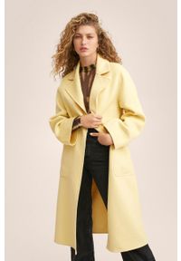 mango - Mango płaszcz Batin damski kolor żółty przejściowy. Okazja: na co dzień. Kolor: żółty. Materiał: włókno. Styl: casual