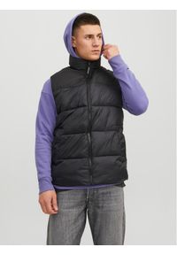 Jack & Jones - Jack&Jones Kamizelka 12235861 Czarny Regular Fit. Kolor: czarny. Materiał: syntetyk #1